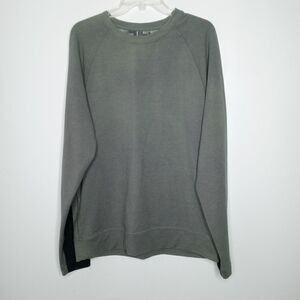 Lululemon green/gray pullover